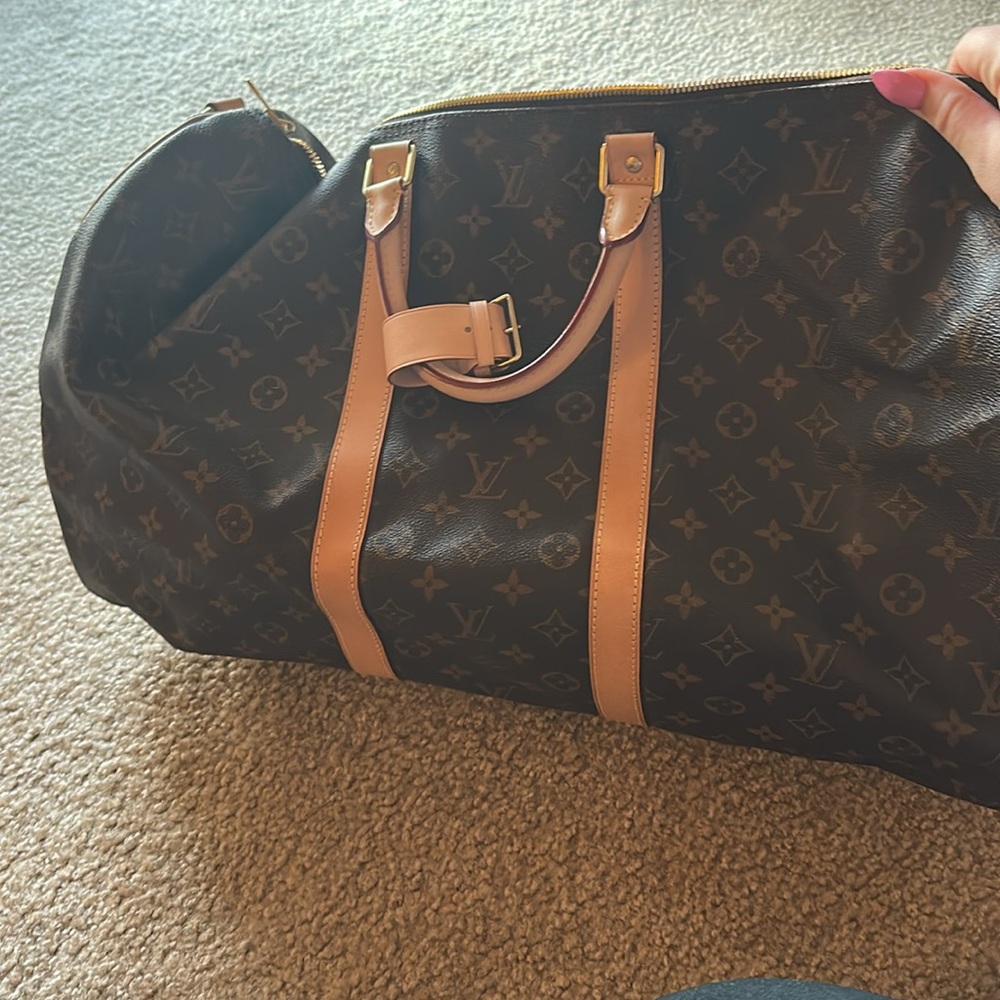 Brand new never used
LV keepall